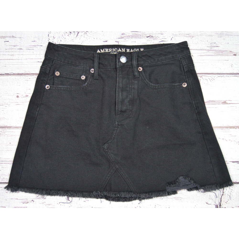 American Eagle Outfitters Women's Juniors Jean Skirt Black Size 0 Pre-Owned